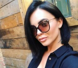 Emma Glover Net Worth 2022