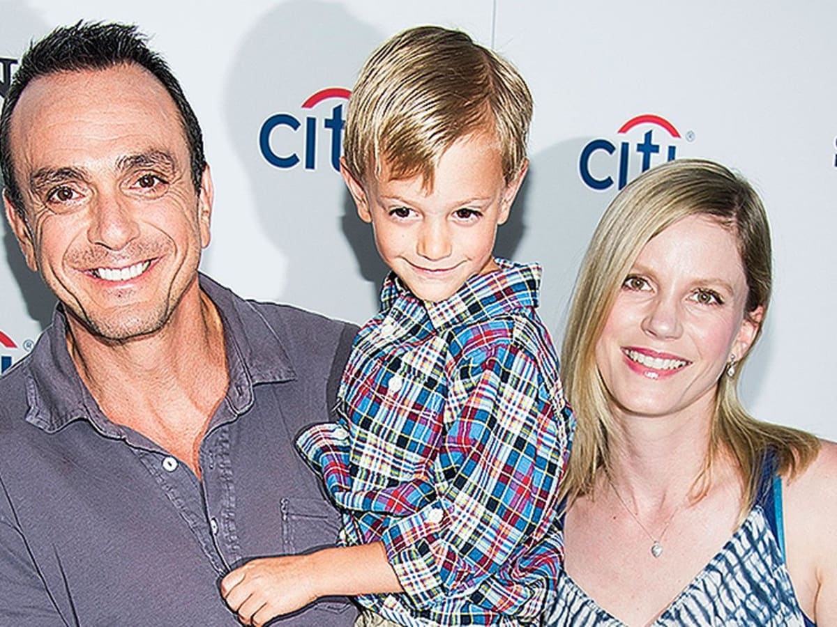 Hank Azaria Net Worth 2023 .